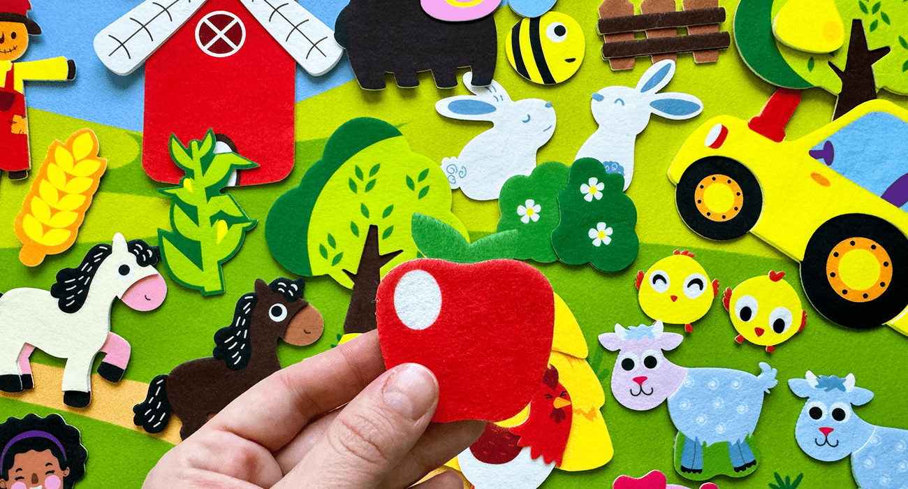 Felt Board with Animals