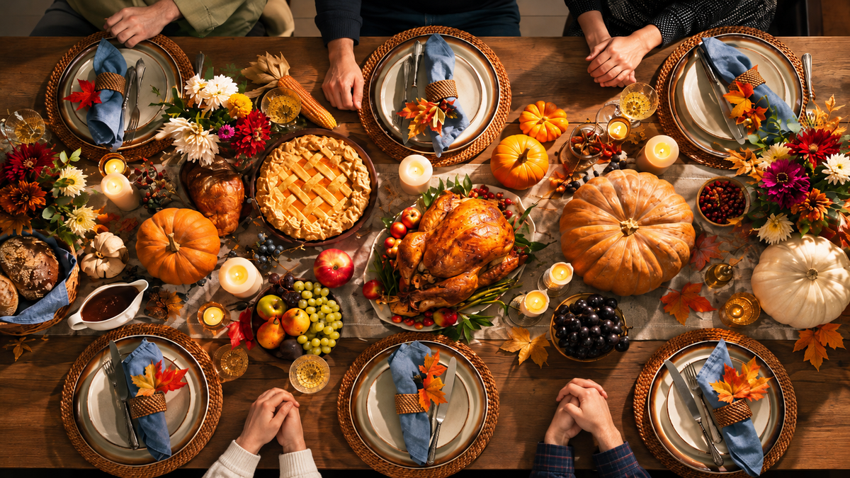 Thanksgiving Family Games That Bring Everyone to the Table 