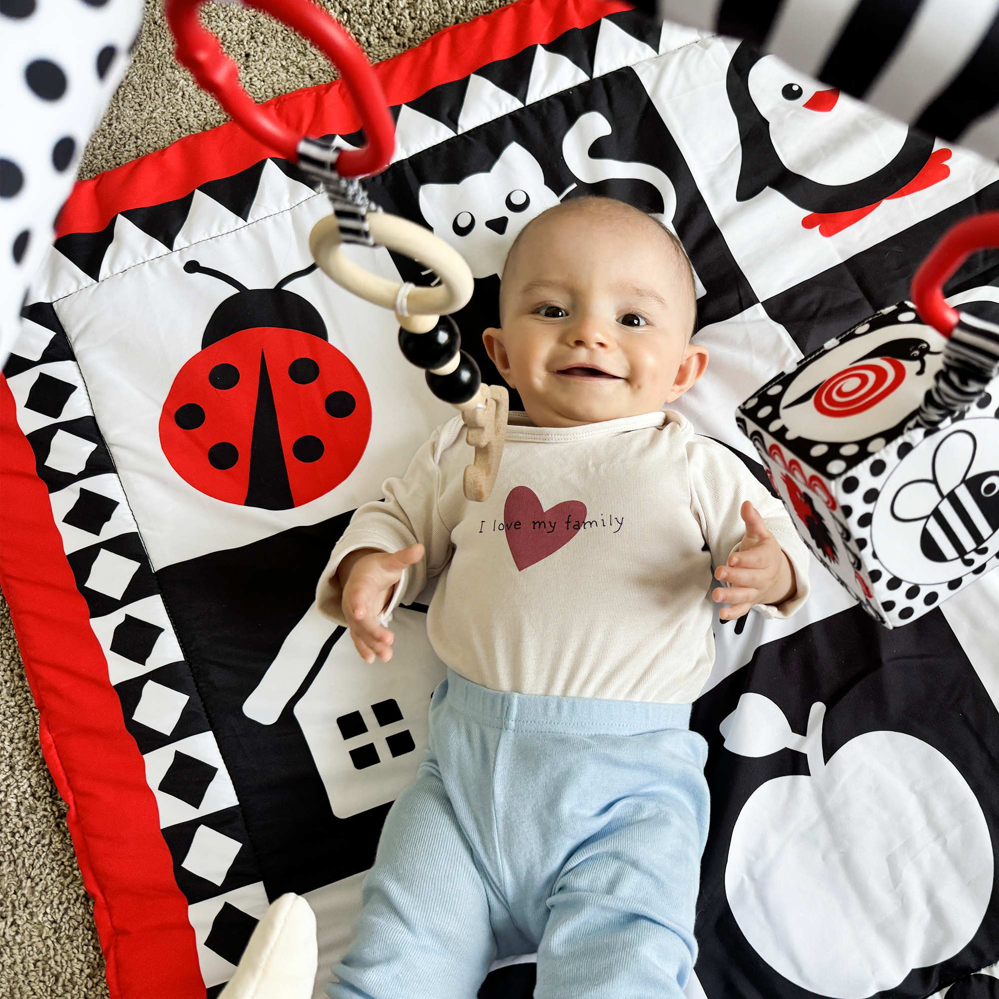 QUOKKA High Contrast Square Mat with Sound Toys